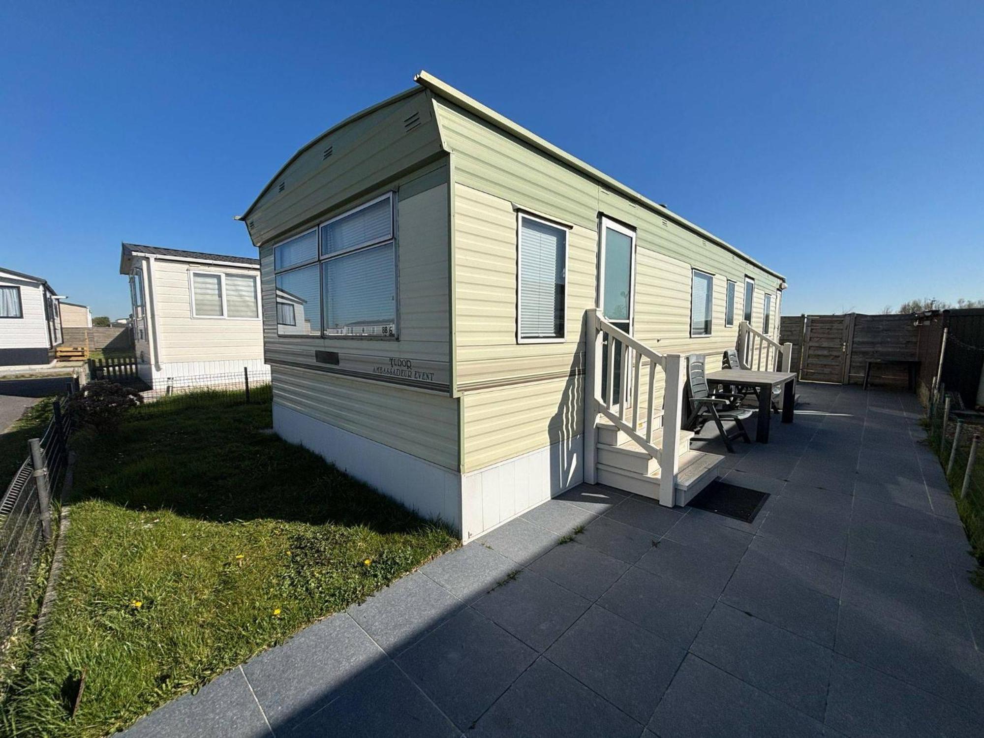 Mobile Home Au Camping New Vennepark Harendijk Esterno foto